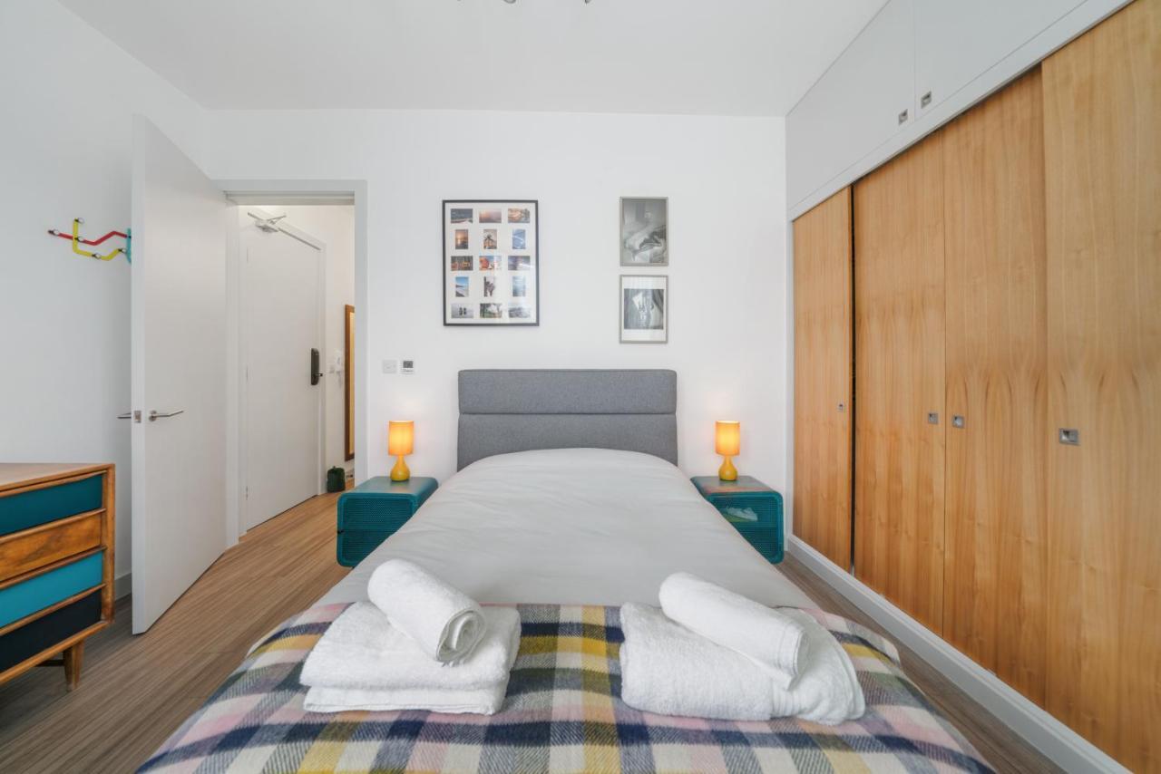 Ickburgh Road Guesthouse لندن المظهر الخارجي الصورة